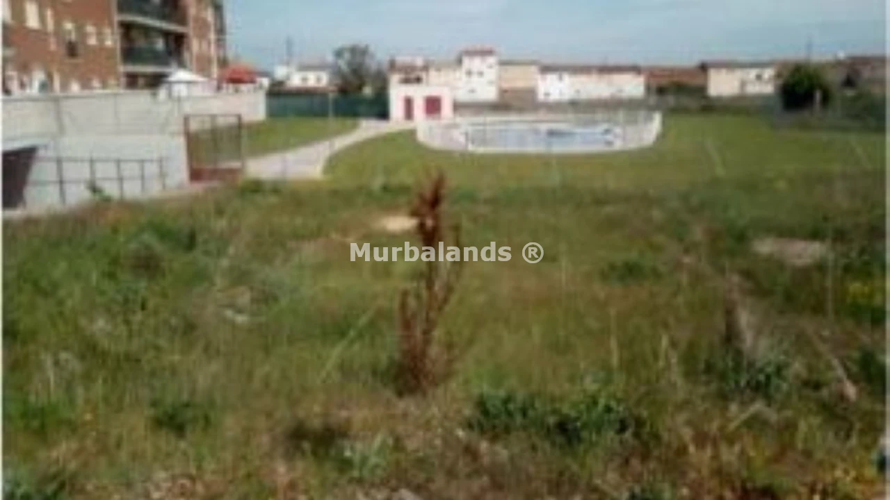 Foto de un terreno o una obra parada para mostrar en el detalle del inmueble