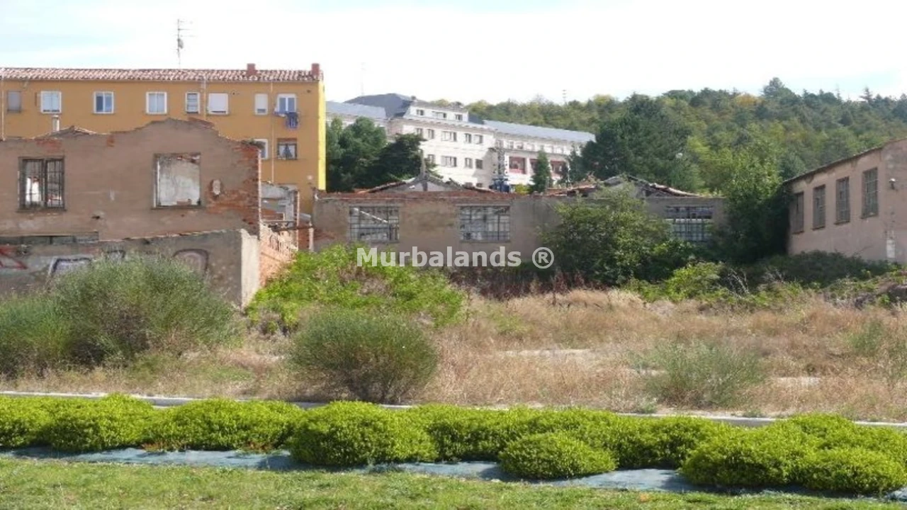 Foto de un terreno o una obra parada para mostrar en el detalle del inmueble
