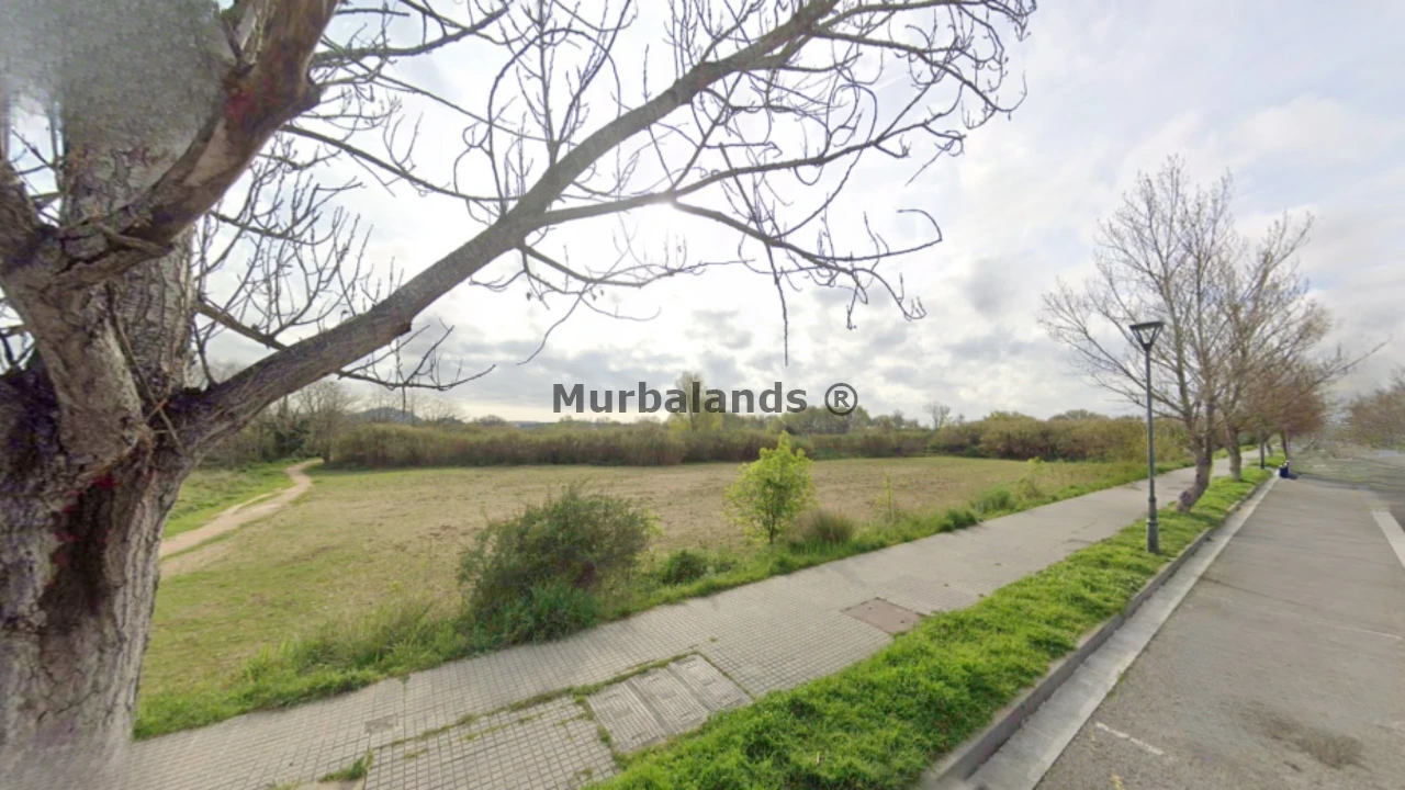 Foto de un terreno o una obra parada para mostrar en el detalle del inmueble