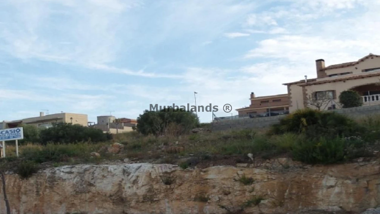 Foto de un terreno o una obra parada para mostrar en el detalle del inmueble