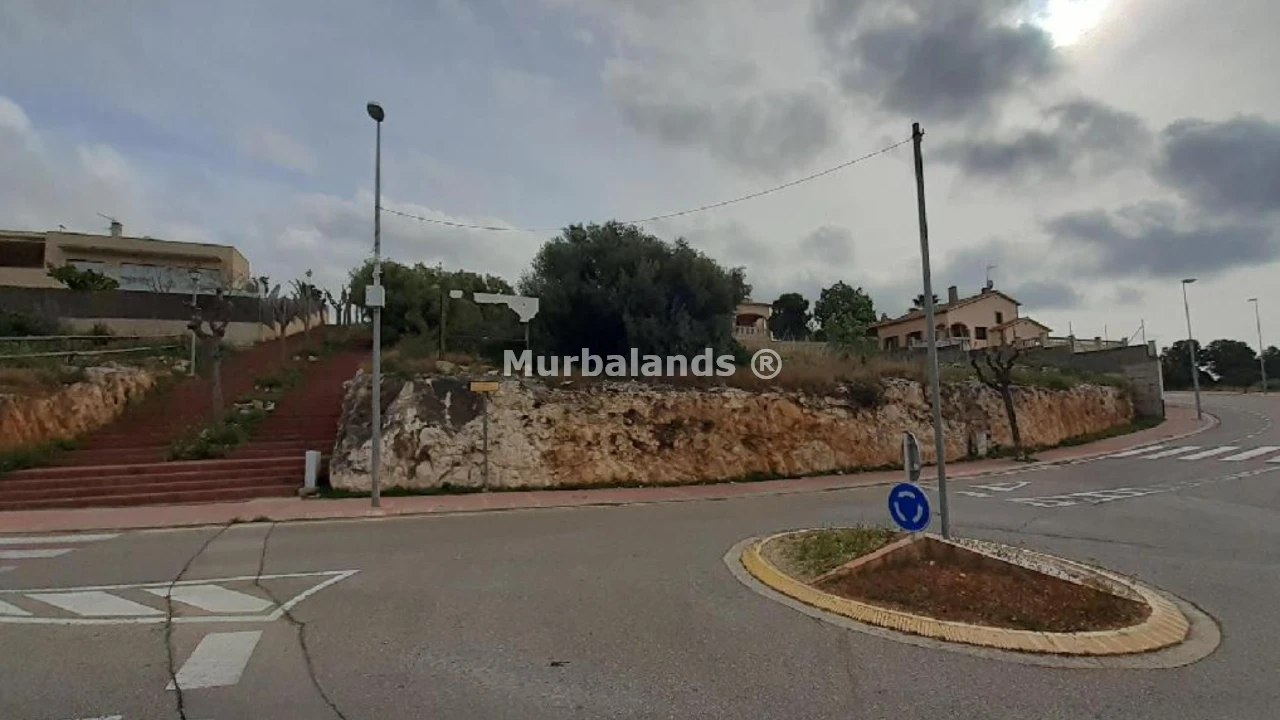 Foto de un terreno o una obra parada para mostrar en el detalle del inmueble