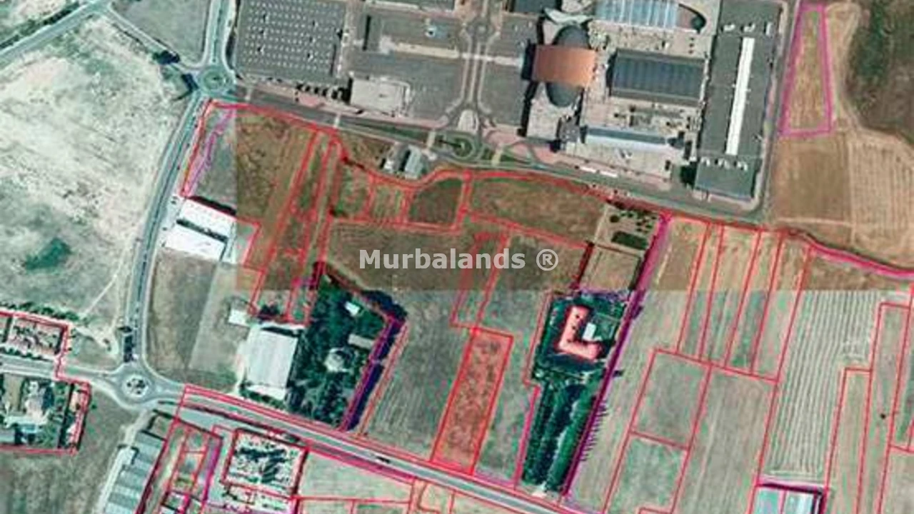 Foto de un terreno o una obra parada para mostrar en el detalle del inmueble