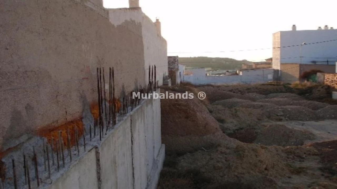 Foto de un terreno o una obra parada para mostrar en el detalle del inmueble
