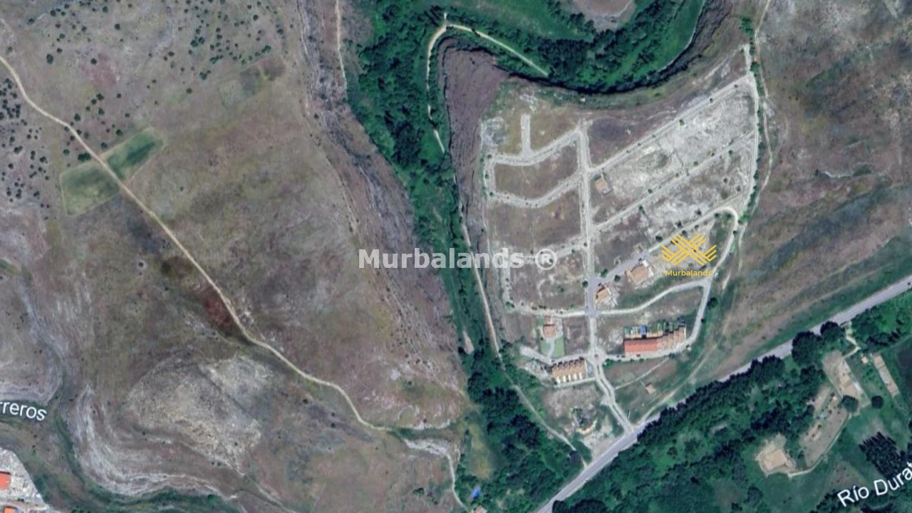 Foto de un terreno o una obra parada para mostrar en el detalle del inmueble