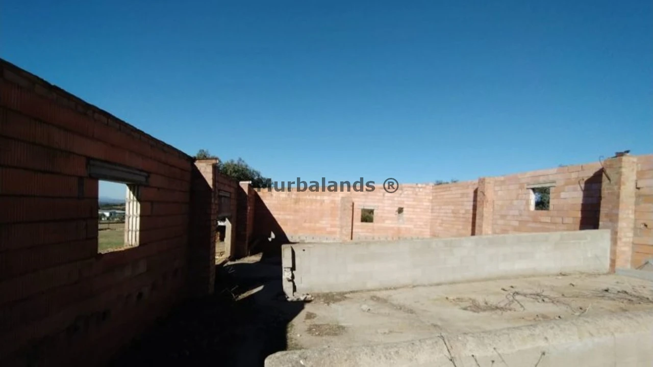 Foto de un terreno o una obra parada para mostrar en el detalle del inmueble
