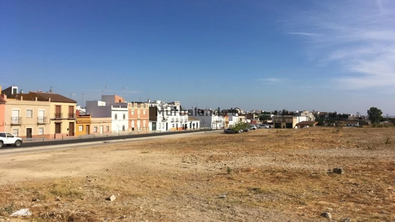 Foto de un terreno o una obra parada para mostrar en el detalle del inmueble