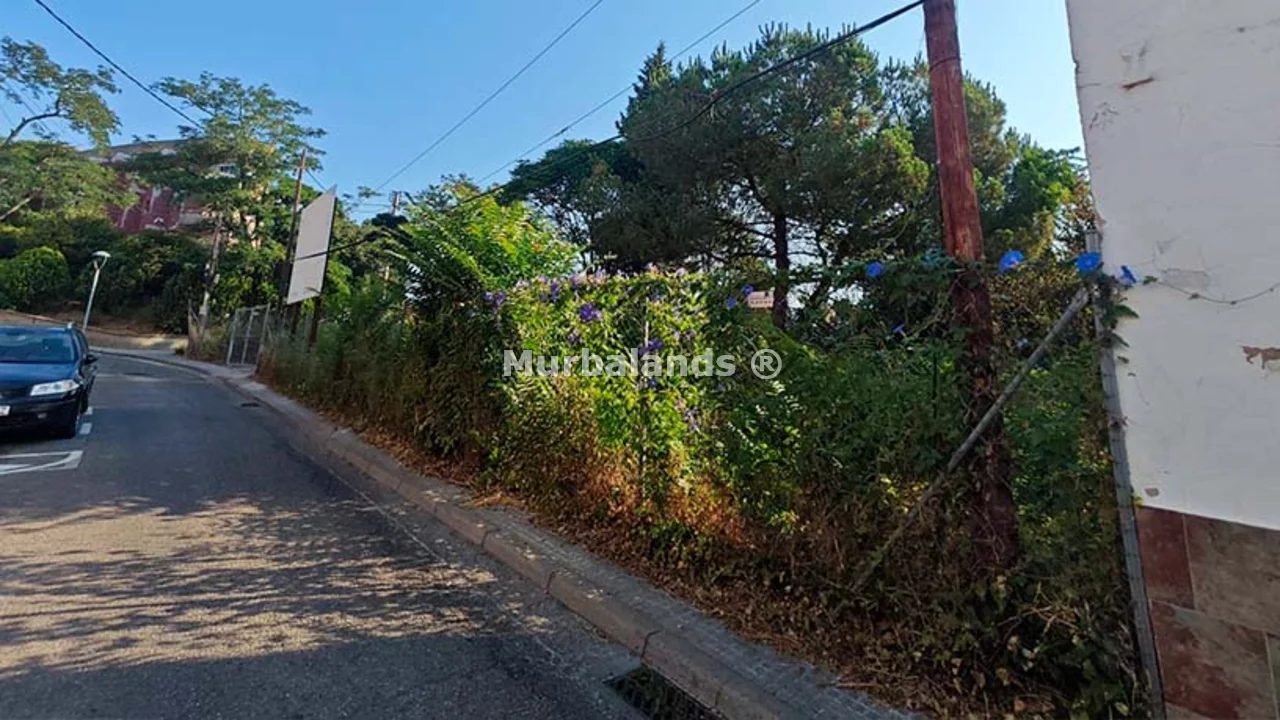 Foto de un terreno o una obra parada para mostrar en el detalle del inmueble
