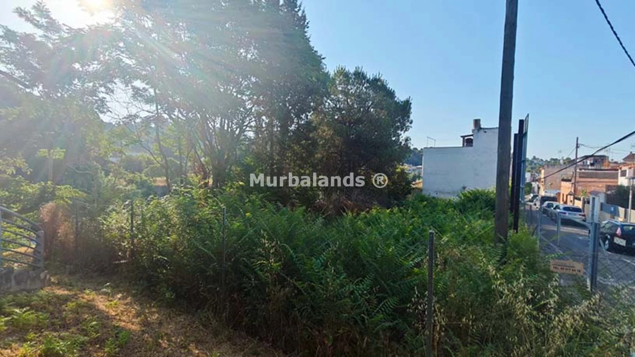 Foto de un terreno o una obra parada para mostrar en el detalle del inmueble