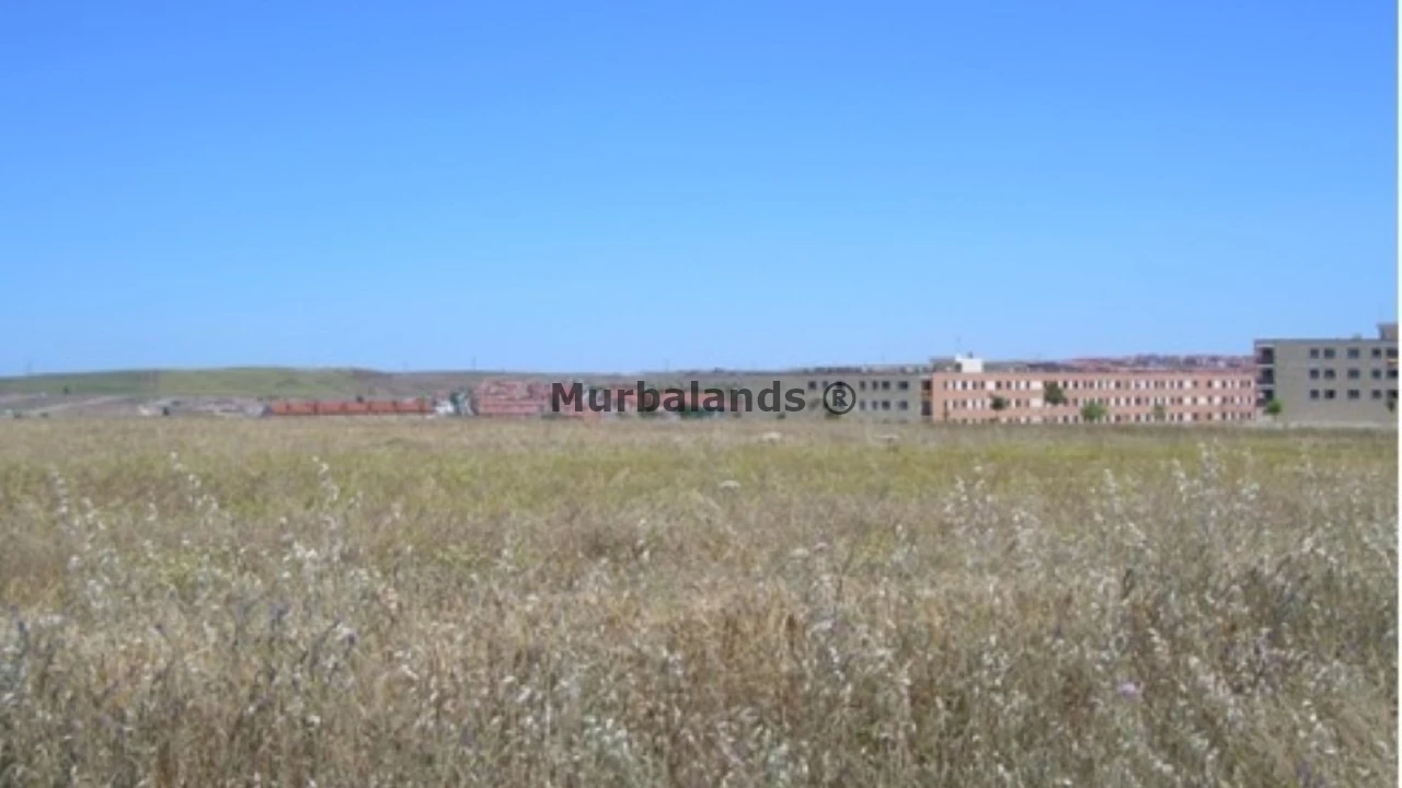 Foto de un terreno o una obra parada para mostrar en el detalle del inmueble