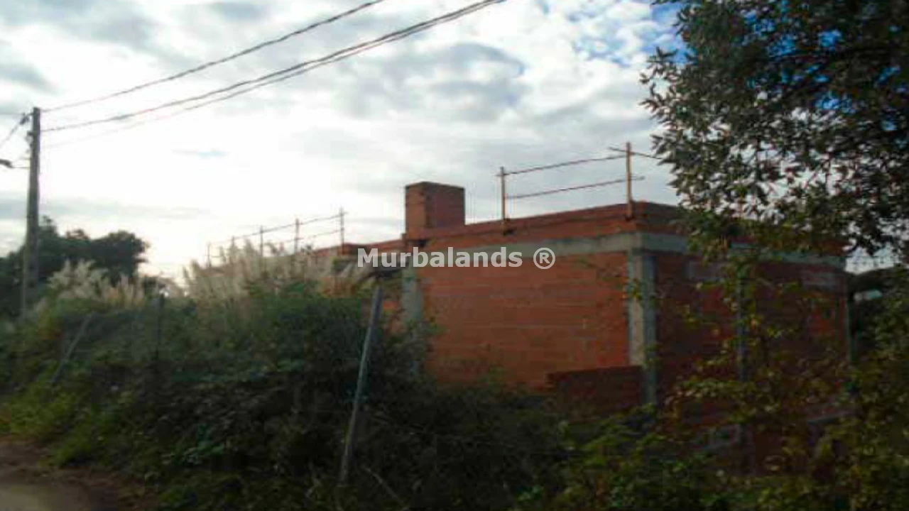 Foto de un terreno o una obra parada para mostrar en el detalle del inmueble