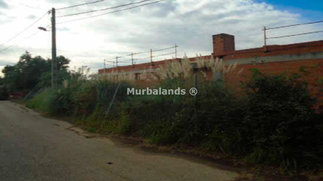 Foto de un terreno o una obra parada para mostrar en el detalle del inmueble
