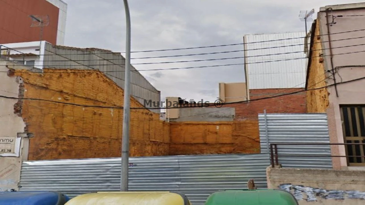 Foto de un terreno o una obra parada para mostrar en el detalle del inmueble