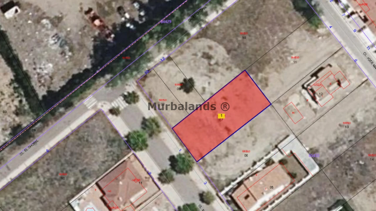 Terreno destacado