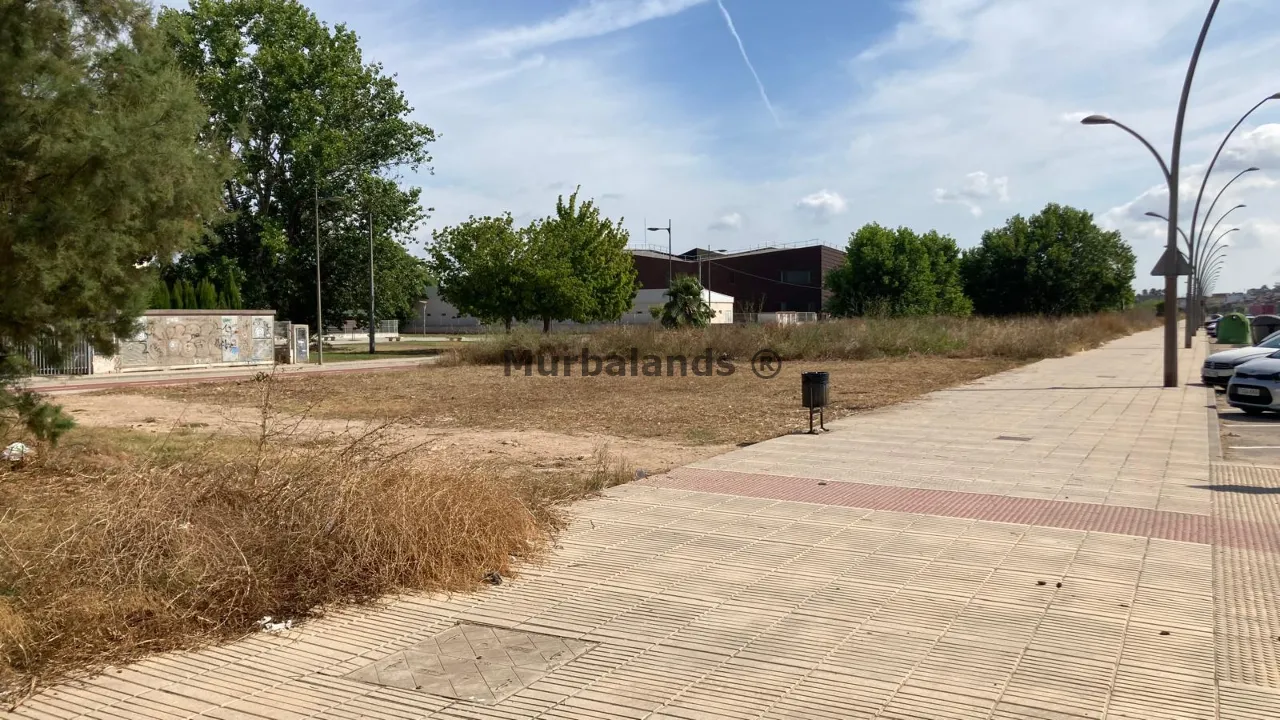 Foto de un terreno o una obra parada para mostrar en el detalle del inmueble