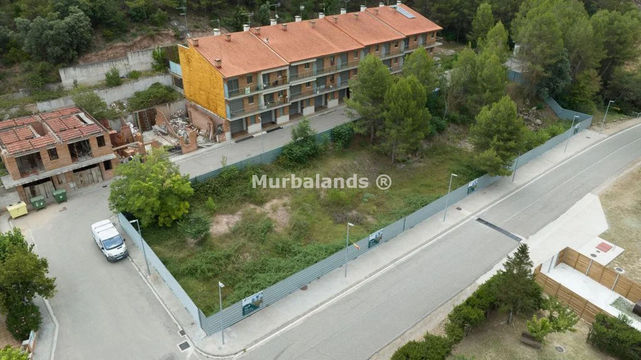 Terreno destacado