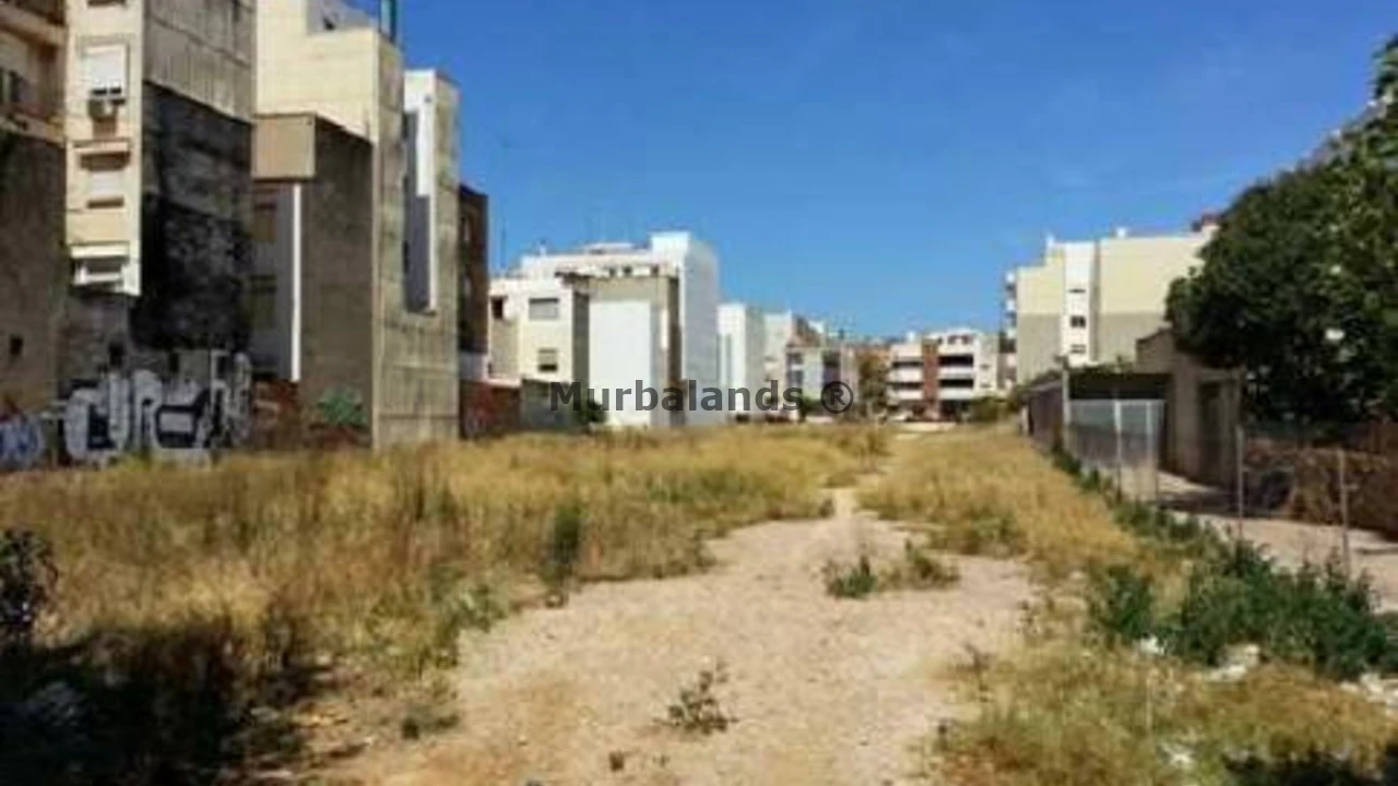 Foto de un terreno o una obra parada para mostrar en el detalle del inmueble