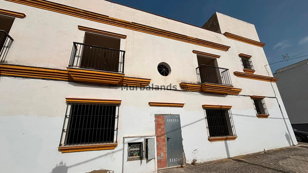 Foto de un terreno o una obra parada para mostrar en el detalle del inmueble