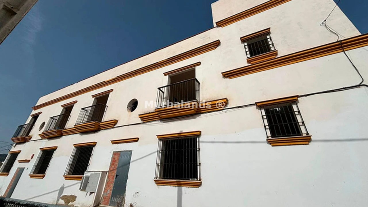 Foto de un terreno o una obra parada para mostrar en el detalle del inmueble