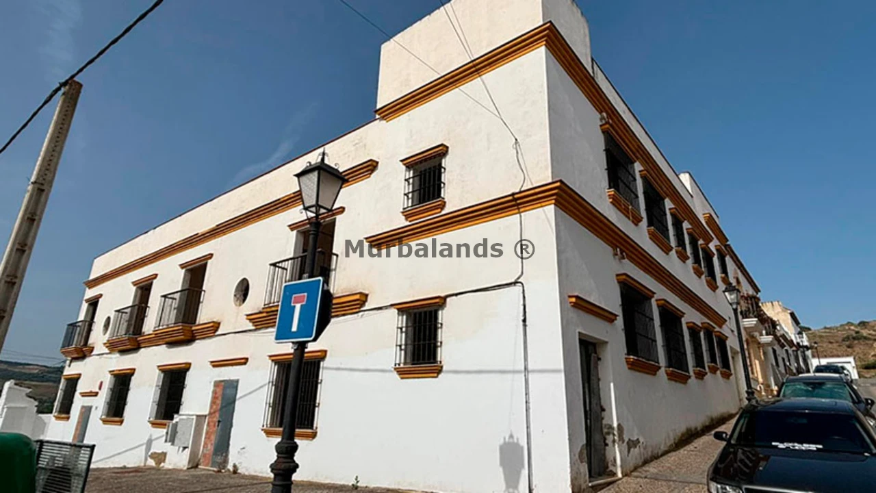 Foto de un terreno o una obra parada para mostrar en el detalle del inmueble