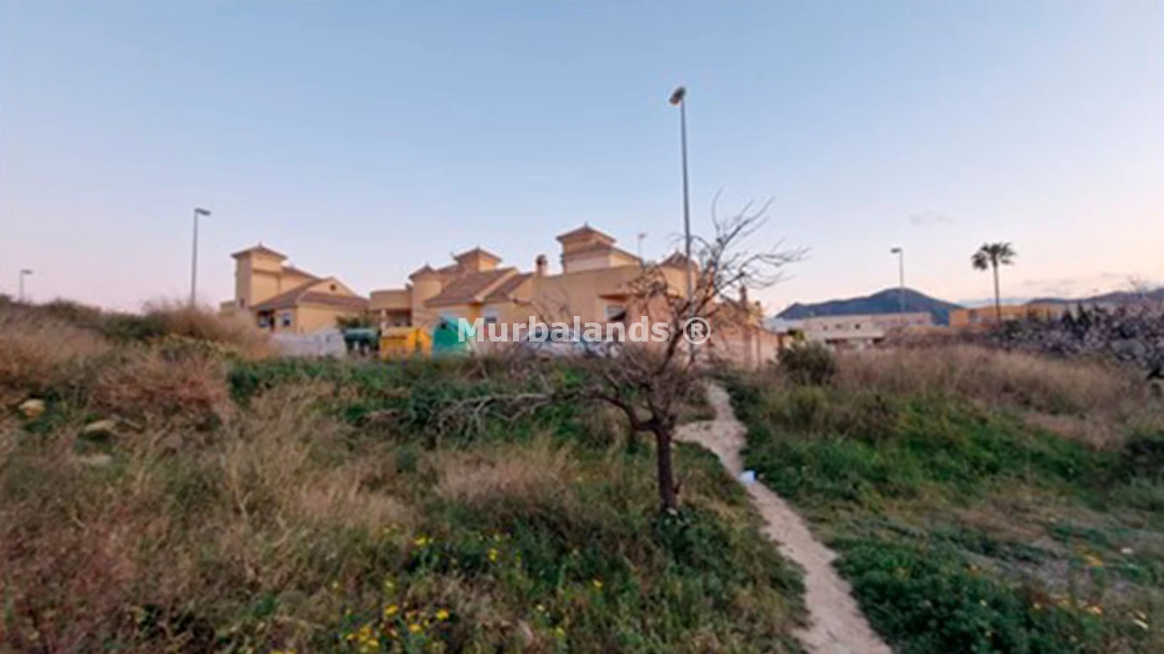 Foto de un terreno o una obra parada para mostrar en el detalle del inmueble