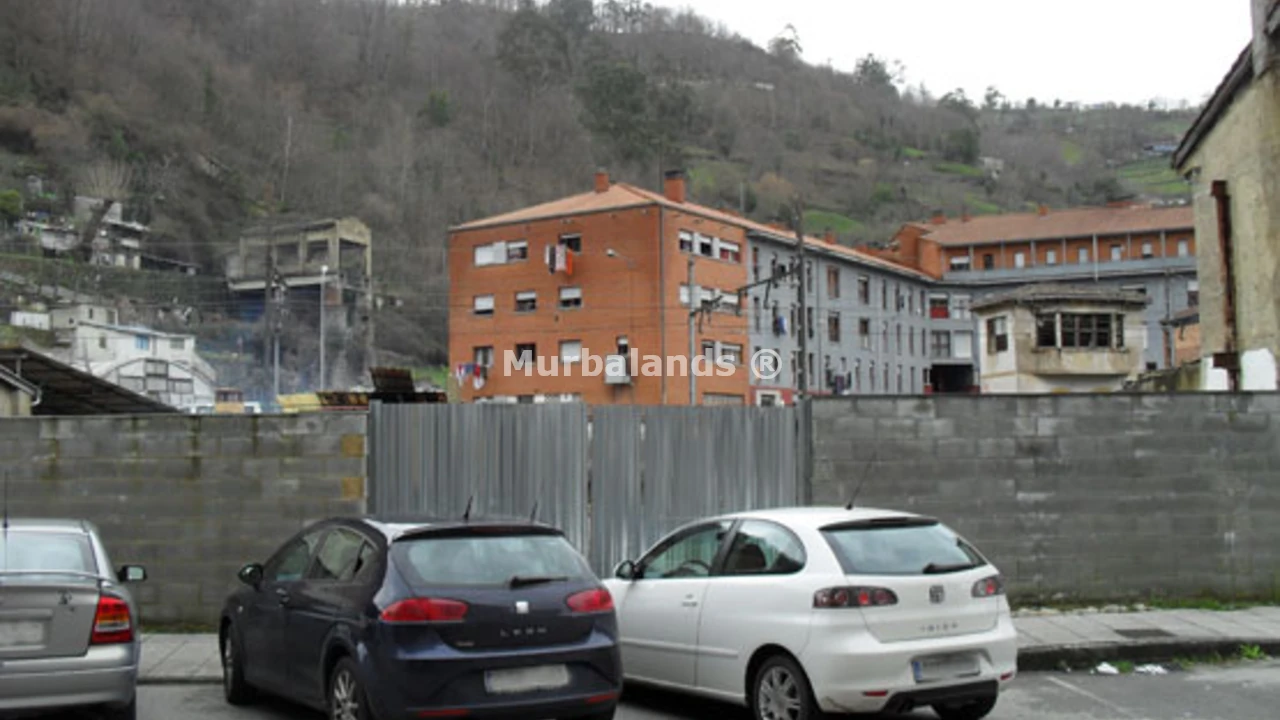 Foto de un terreno o una obra parada para mostrar en el detalle del inmueble