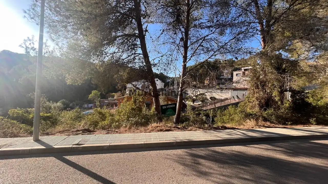 Terreno destacado