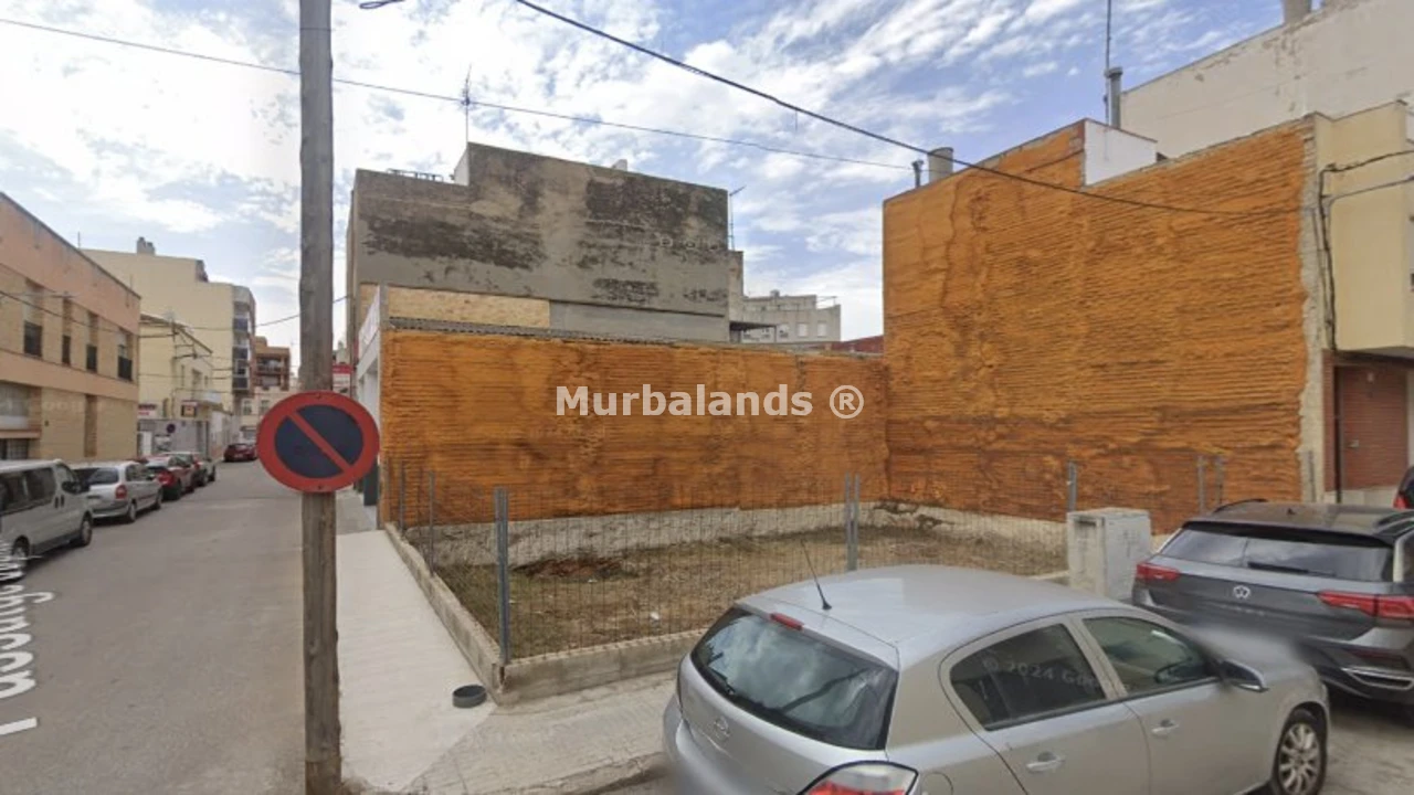 Foto de un terreno o una obra parada para mostrar en el detalle del inmueble
