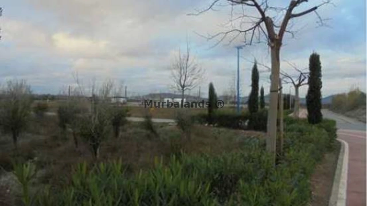 Foto de un terreno o una obra parada para mostrar en el detalle del inmueble