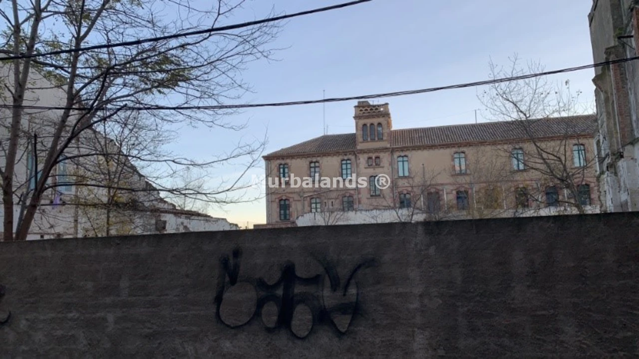 Foto de un terreno o una obra parada para mostrar en el detalle del inmueble