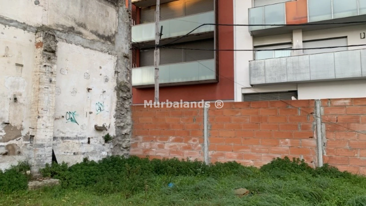 Foto de un terreno o una obra parada para mostrar en el detalle del inmueble