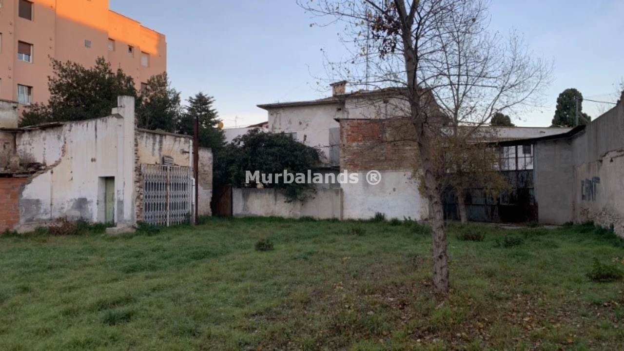 Foto de un terreno o una obra parada para mostrar en el detalle del inmueble