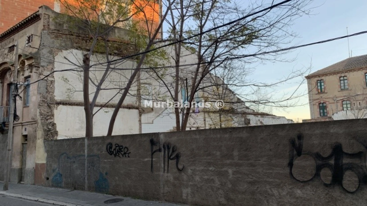 Foto de un terreno o una obra parada para mostrar en el detalle del inmueble