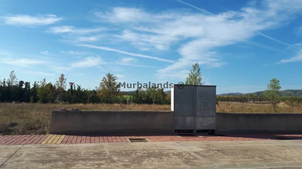 Foto de un terreno o una obra parada para mostrar en el detalle del inmueble
