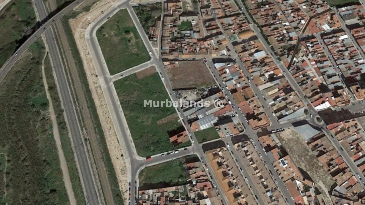 Foto de un terreno o una obra parada para mostrar en el detalle del inmueble