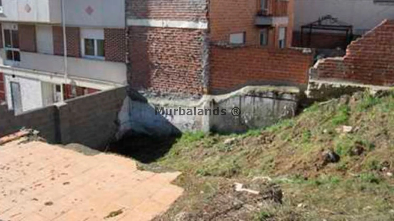 Foto de un terreno o una obra parada para mostrar en el detalle del inmueble