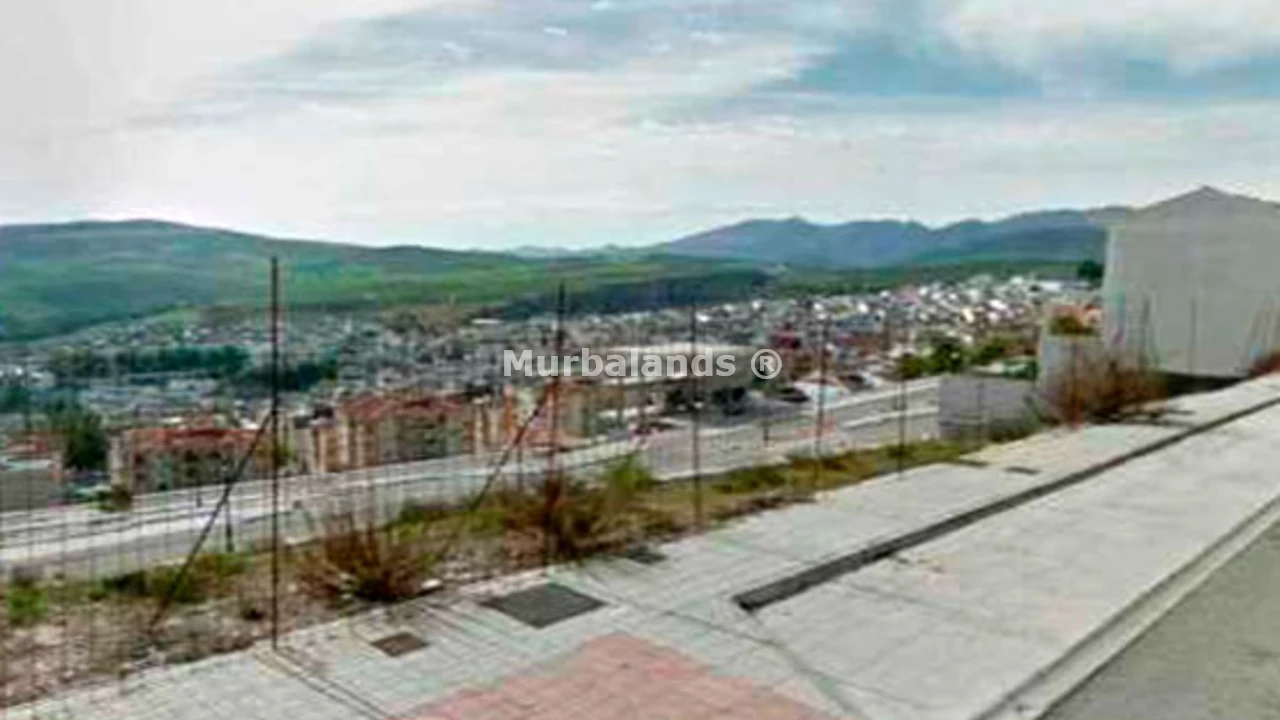 Foto de un terreno o una obra parada para mostrar en el detalle del inmueble