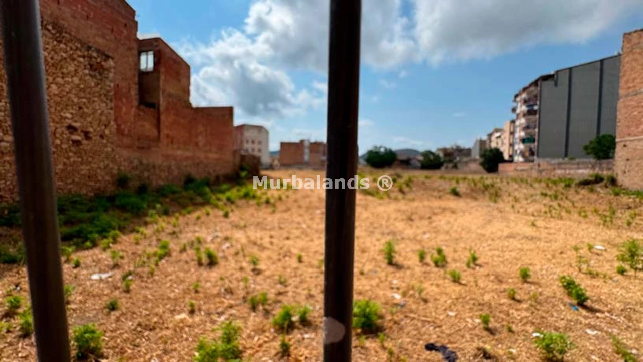 Foto de un terreno o una obra parada para mostrar en el detalle del inmueble