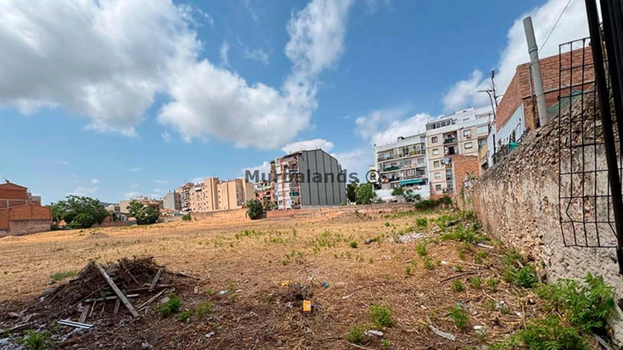 Foto de un terreno o una obra parada para mostrar en el detalle del inmueble