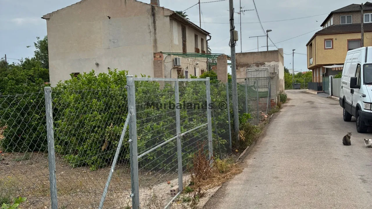 Terreno destacado