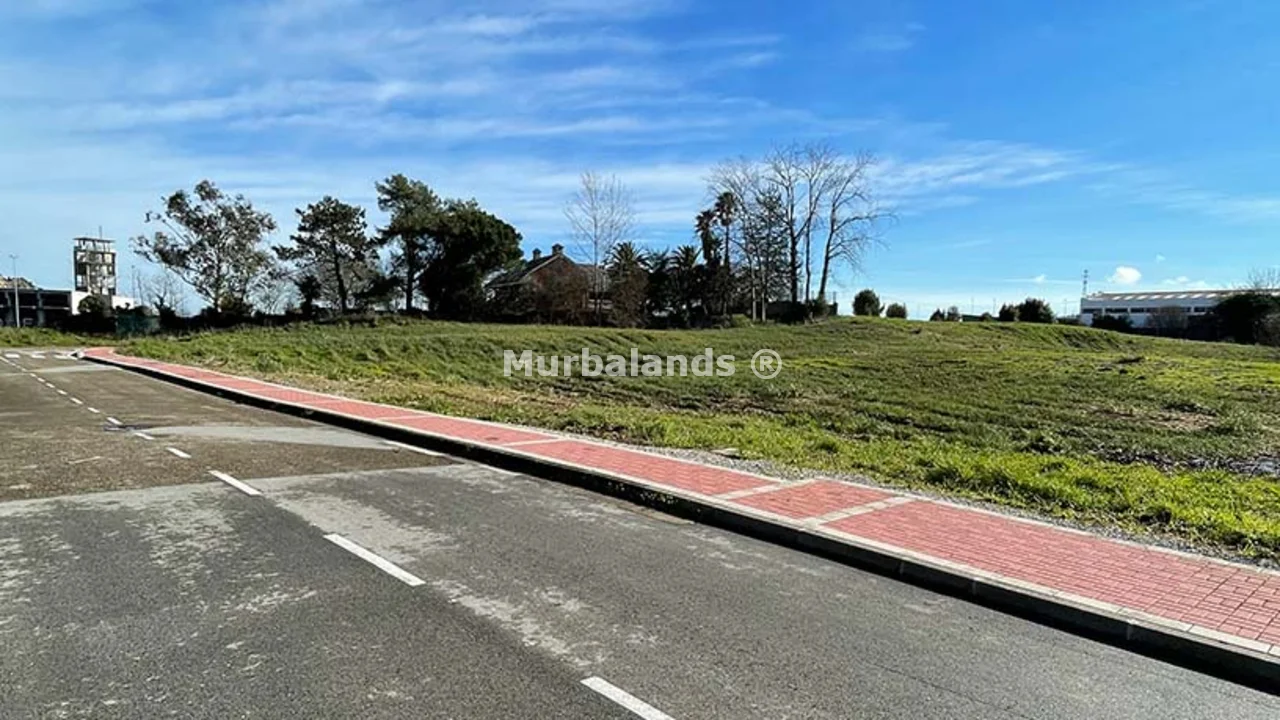 Foto de un terreno o una obra parada para mostrar en el detalle del inmueble
