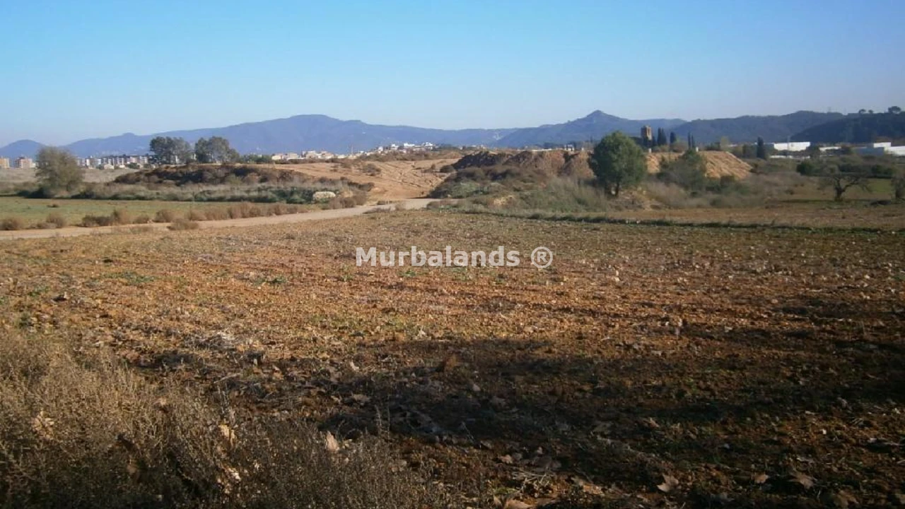 Foto de un terreno o una obra parada para mostrar en el detalle del inmueble