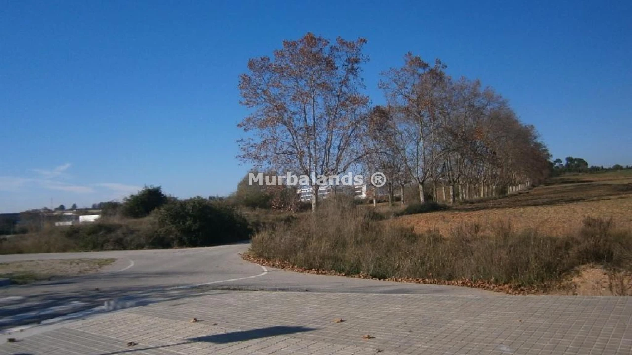 Foto de un terreno o una obra parada para mostrar en el detalle del inmueble