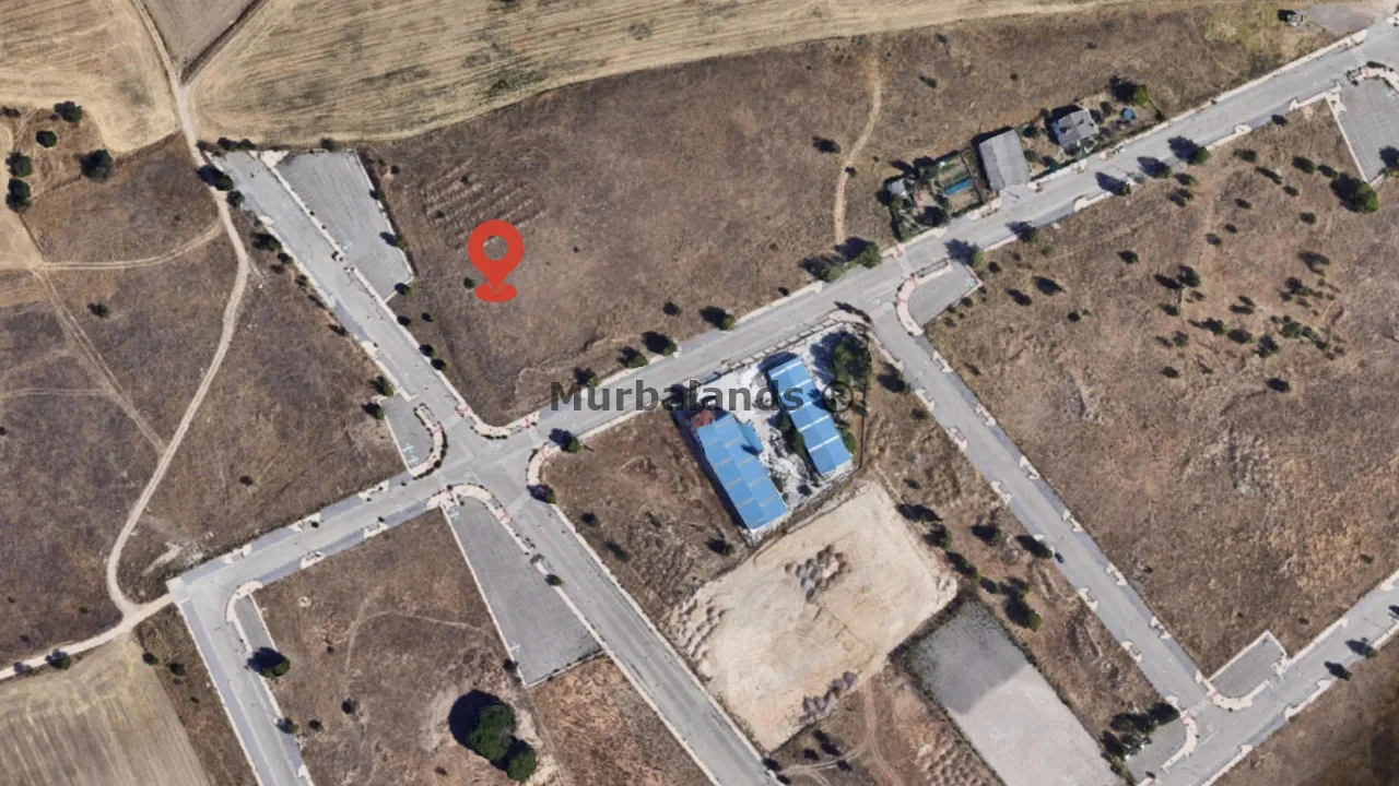 Foto de un terreno o una obra parada para mostrar en el detalle del inmueble