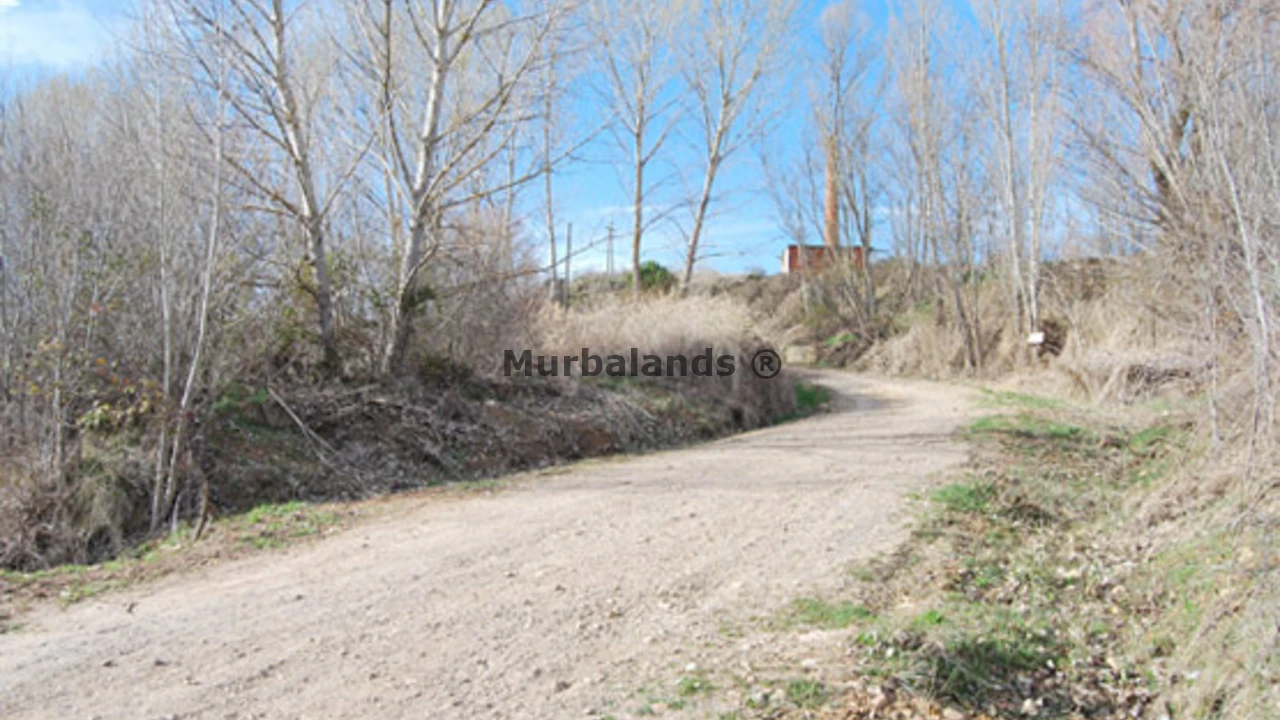 Foto de un terreno o una obra parada para mostrar en el detalle del inmueble