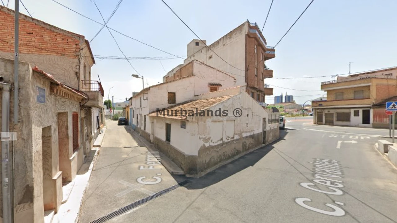 Foto de un terreno o una obra parada para mostrar en el detalle del inmueble