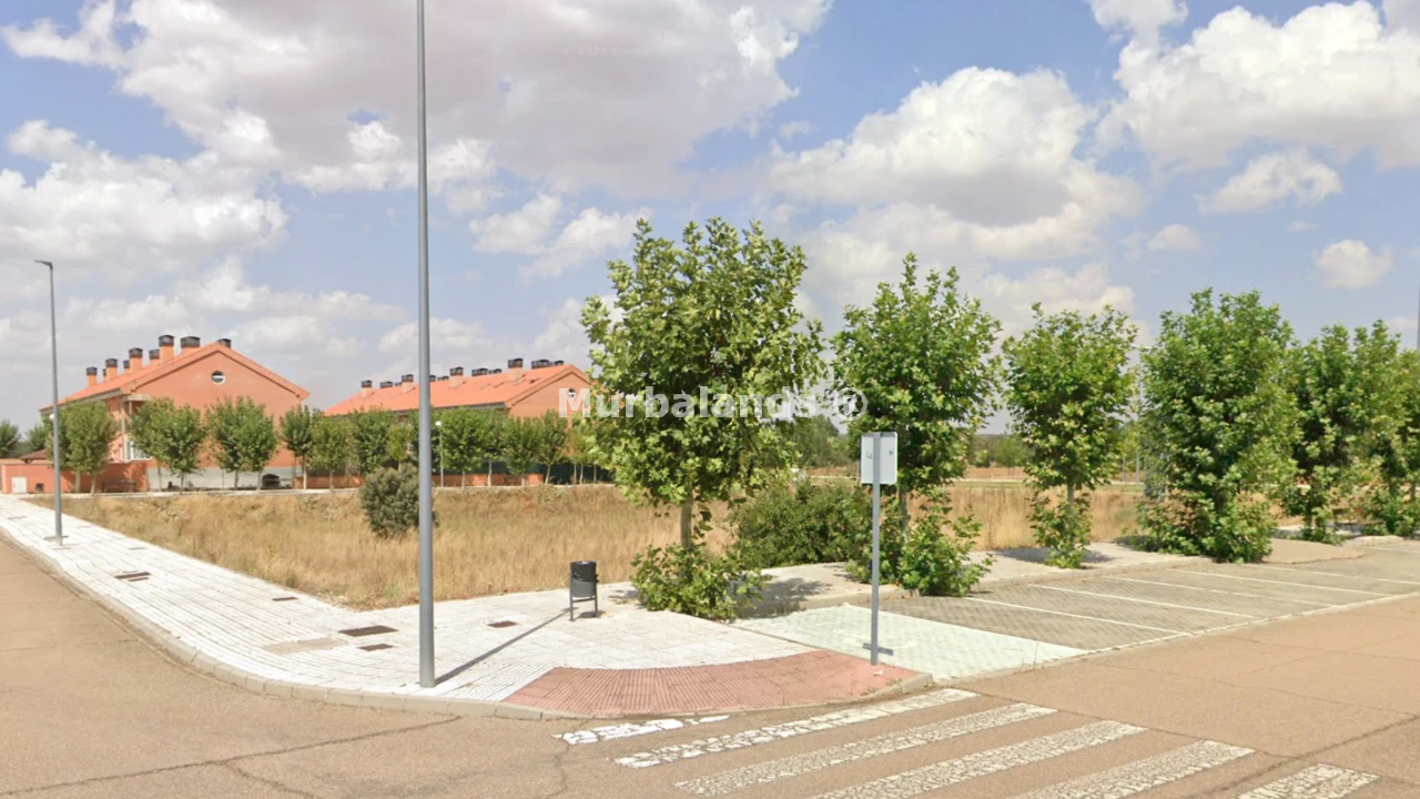 Foto de un terreno o una obra parada para mostrar en el detalle del inmueble