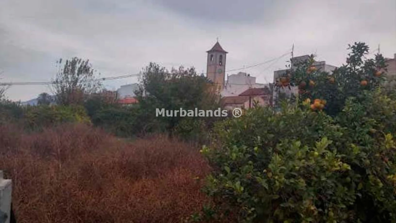 Foto de un terreno o una obra parada para mostrar en el detalle del inmueble