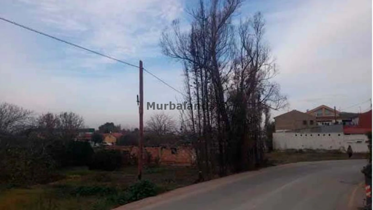 Foto de un terreno o una obra parada para mostrar en el detalle del inmueble