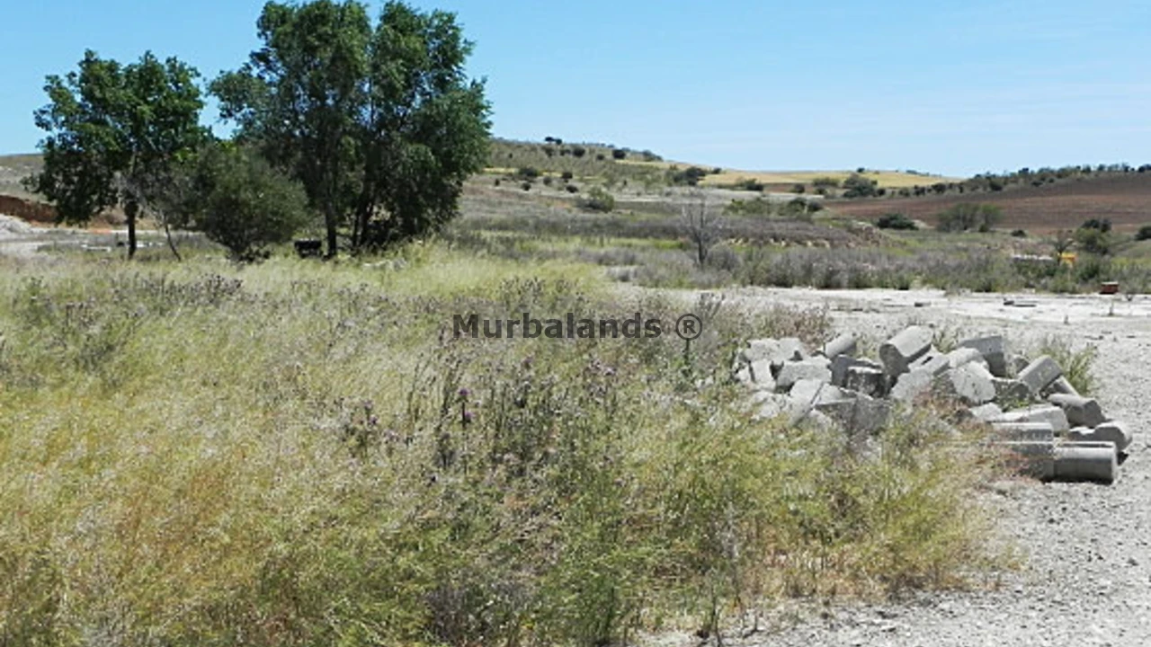 Foto de un terreno o una obra parada para mostrar en el detalle del inmueble