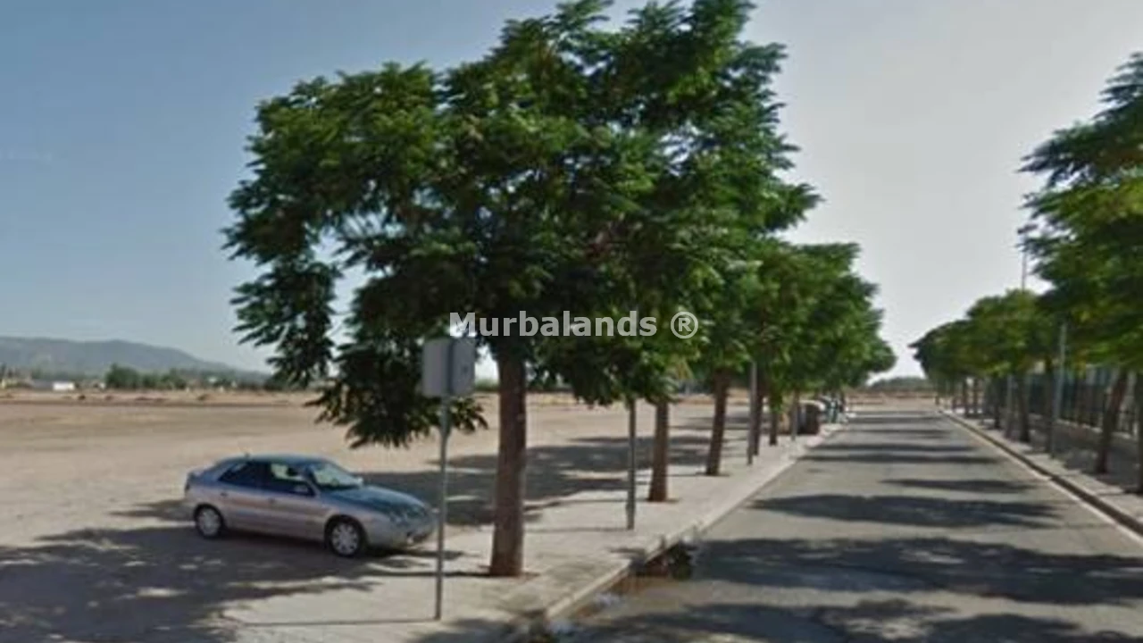 Foto de un terreno o una obra parada para mostrar en el detalle del inmueble